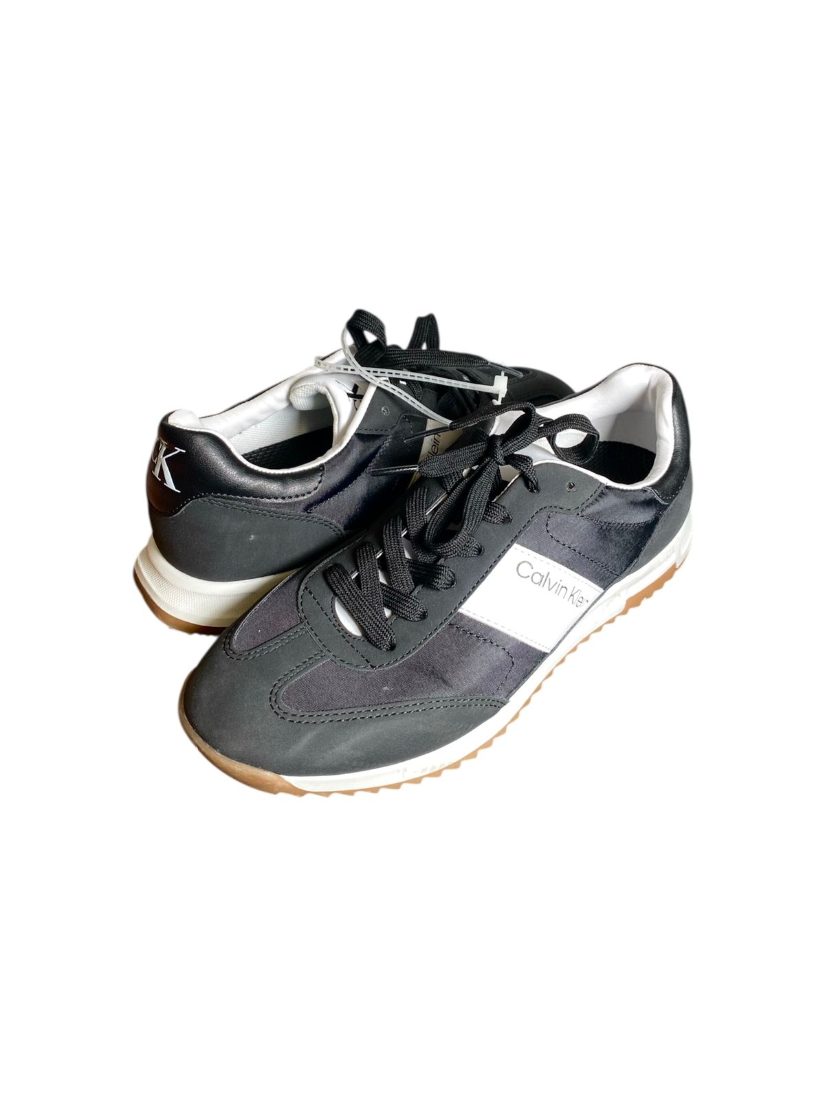 Tenis Calvin Klein  Negro/Blanco – Talla 7 USA DAMA