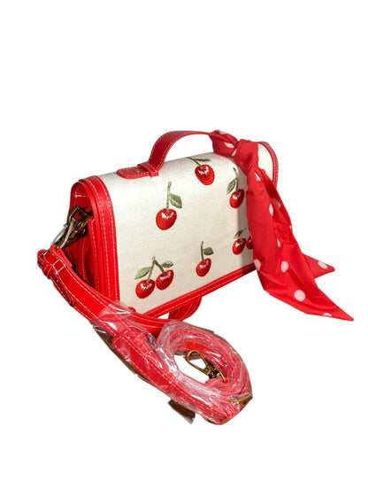 Bolsa Crossbody Steve Madden Cherry – Estilo Vintage con Pañuelo