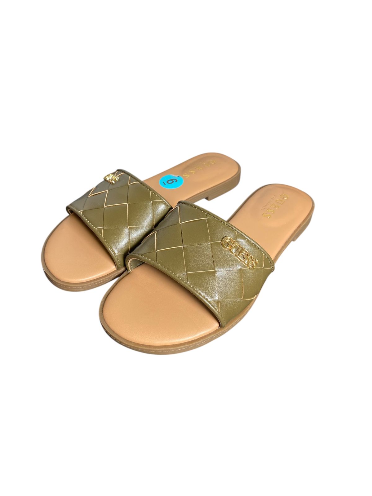 Sandalias Guess Slides Olivo | Elegancia Entrelazada para Dama