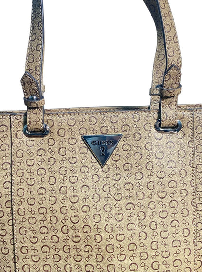 Bolso Tote Guess Arena: Sofisticación Radiante para Cada Día