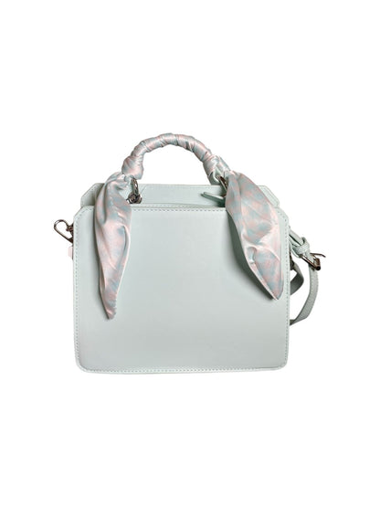 Bolso Steve Madden con Pañuelo y Monedero – Edición Viral Pastel